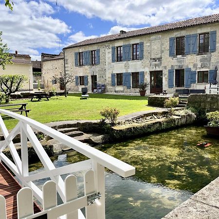 Petit Moulin De Veillard Villa Bourg-Charente Exterior foto