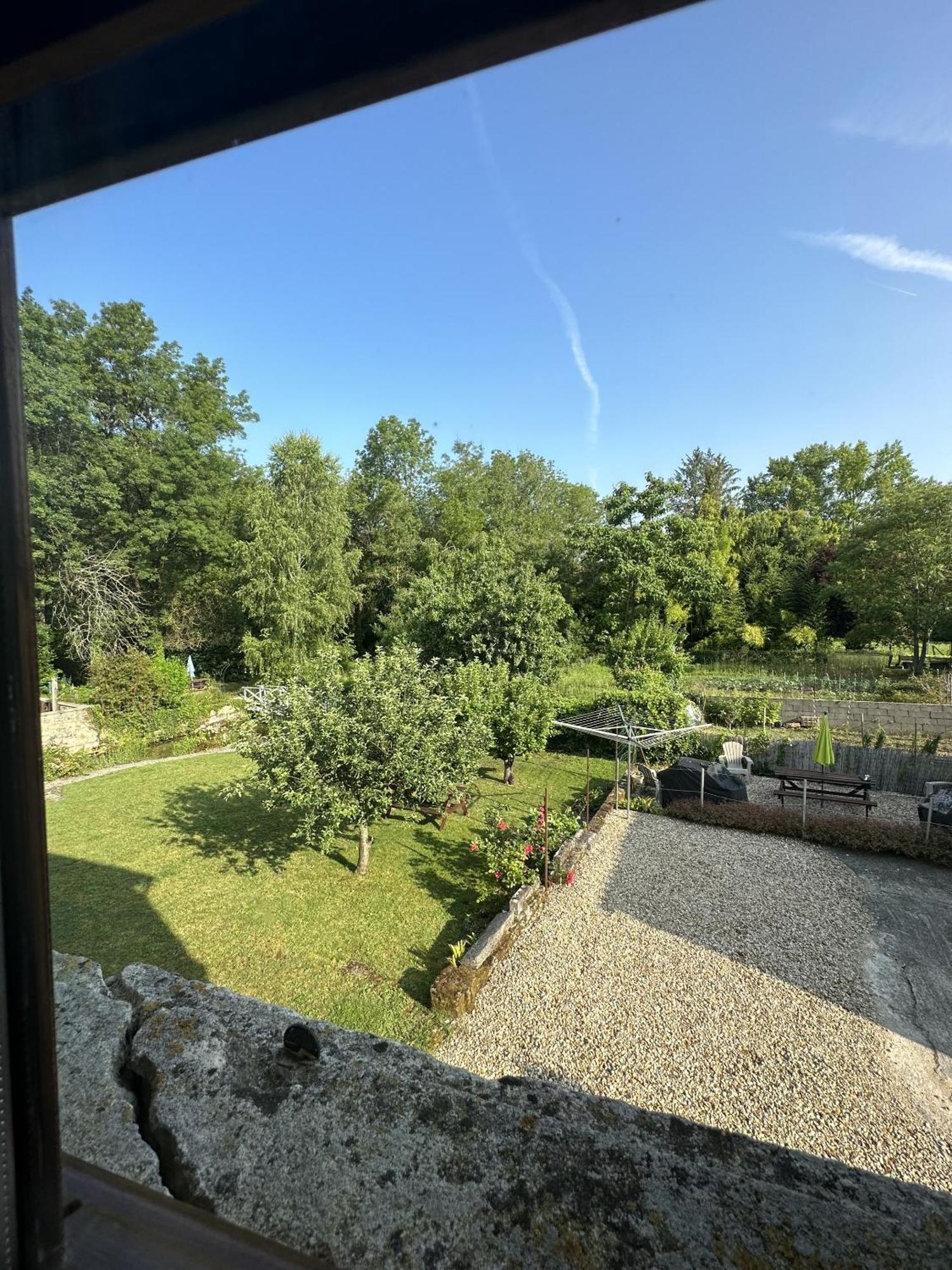 Petit Moulin De Veillard Villa Bourg-Charente Exterior foto